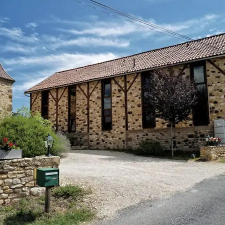 Les Constancies Luxury 24-34 Pers * Valades