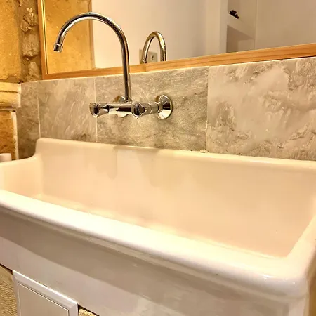 Les Constancies Luxury 24-34 Pers *